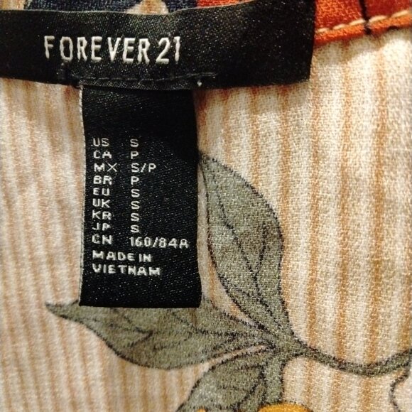 Striped and floral print top - Picture 3 of 6